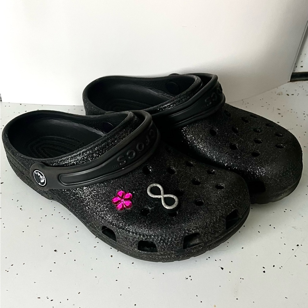 Crocs kids size 3 black glitter